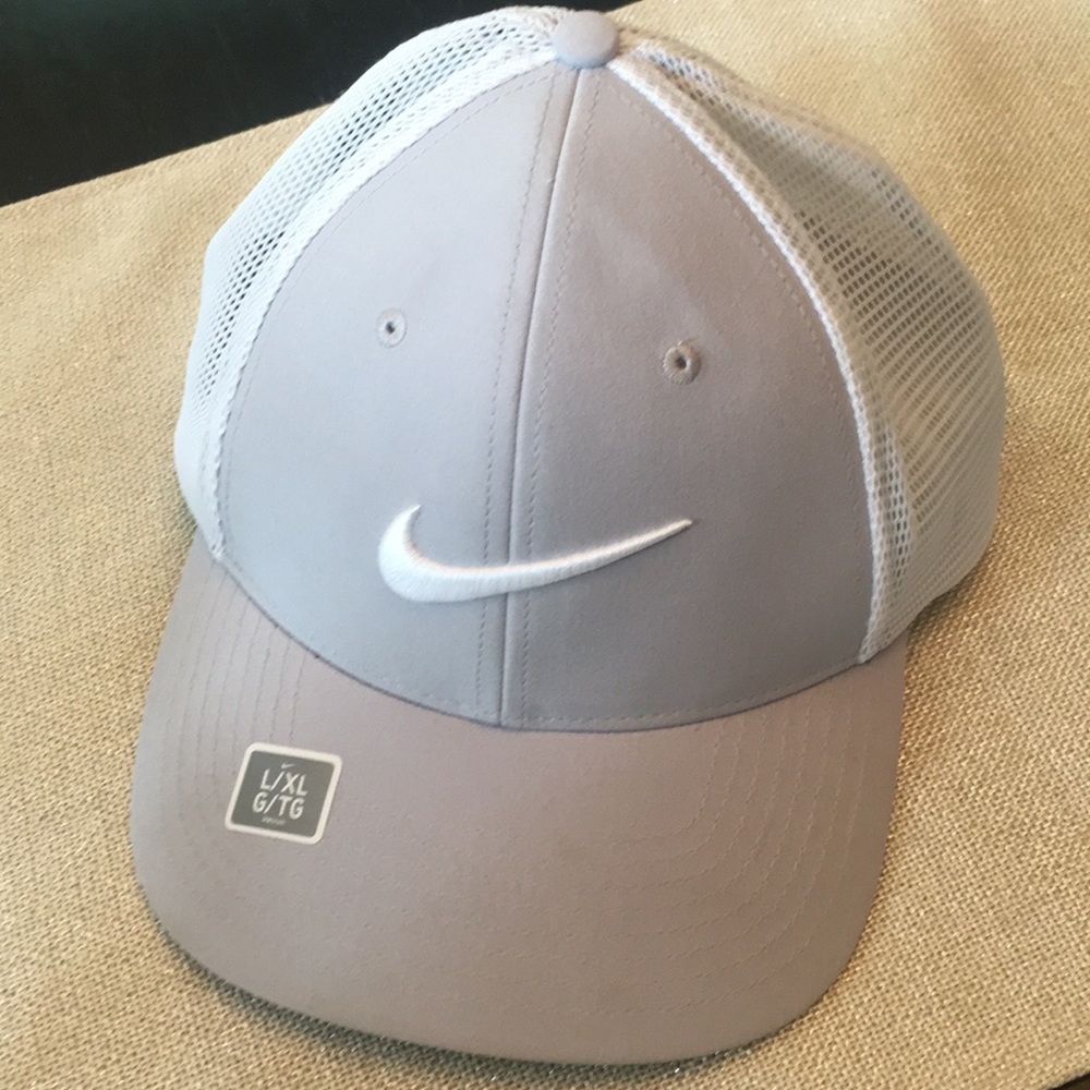 NIke Golf Hat Size L\XL